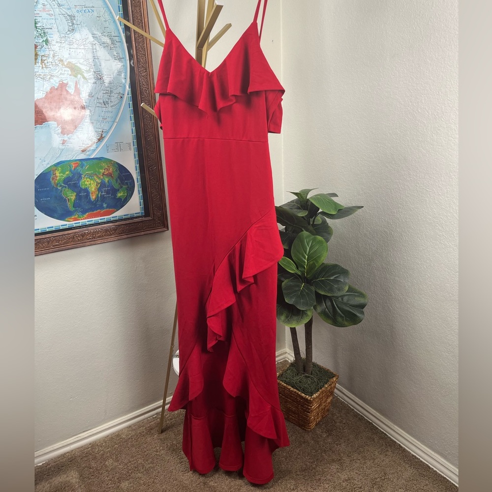 Fashion Nova true red spaghetti strap floor length hi-lo dress. 2X